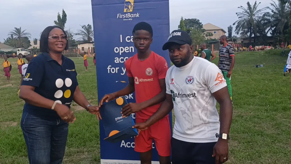 Munachimso Nwoke receiving his goal scorer award